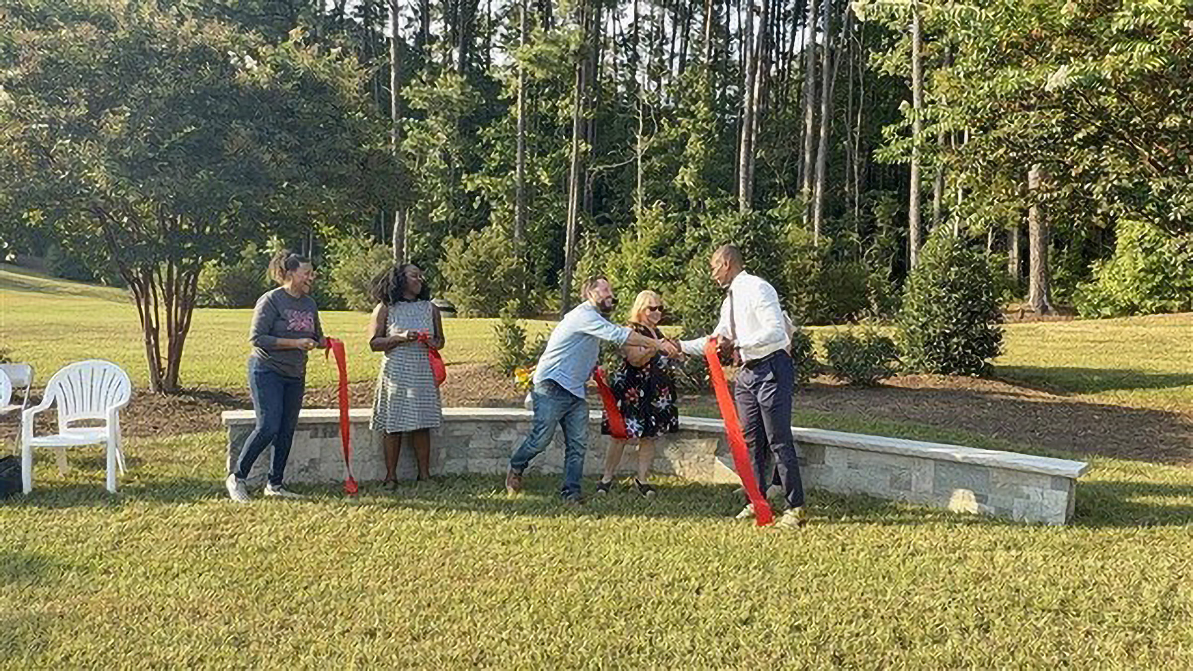 Apex Neighborhoods, Let’s Beautify Together!